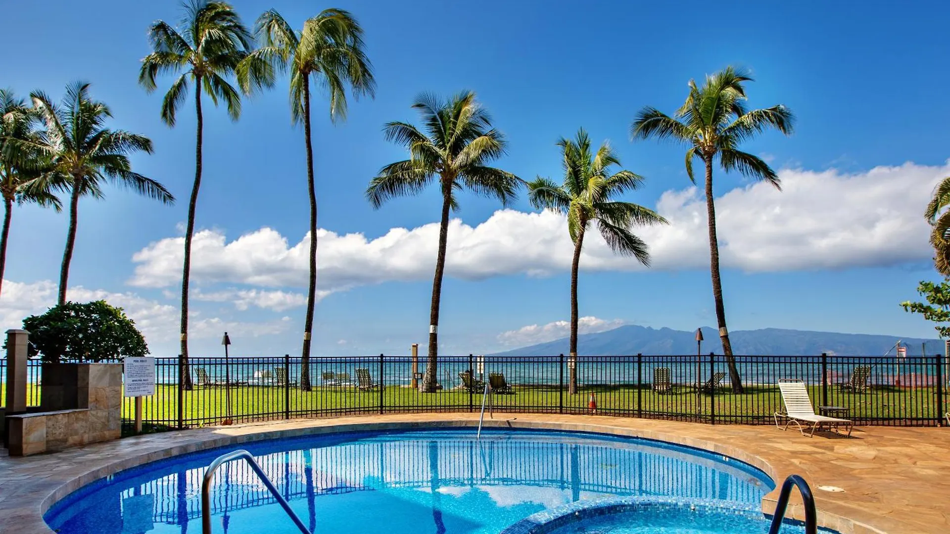 Вилла Paki Maui 420 Кахана